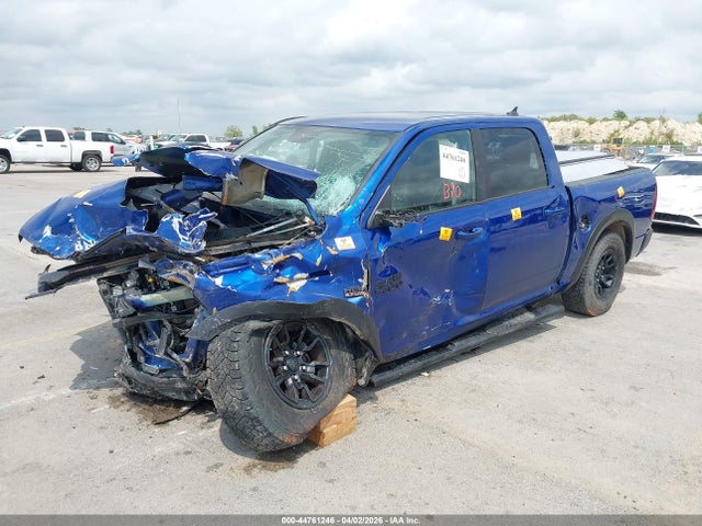 44761246 :رقم المزاد ، 1C6RR7YT4JS234949 vin ، 2018 Ram 1500 مزاد بيع