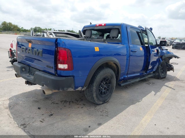 44761246 :رقم المزاد ، 1C6RR7YT4JS234949 vin ، 2018 Ram 1500 مزاد بيع