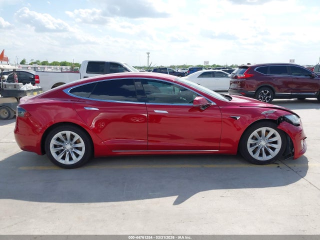 44761254 :رقم المزاد ، 5YJSA1E11GF170554 vin ، 2016 Tesla Model S 60/70/75/85 مزاد بيع