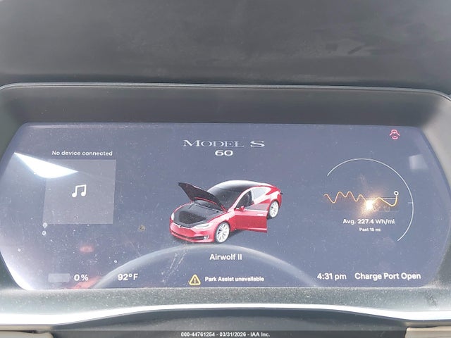 44761254 :رقم المزاد ، 5YJSA1E11GF170554 vin ، 2016 Tesla Model S 60/70/75/85 مزاد بيع