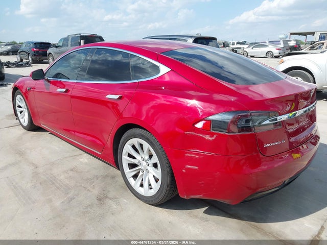 44761254 :رقم المزاد ، 5YJSA1E11GF170554 vin ، 2016 Tesla Model S 60/70/75/85 مزاد بيع
