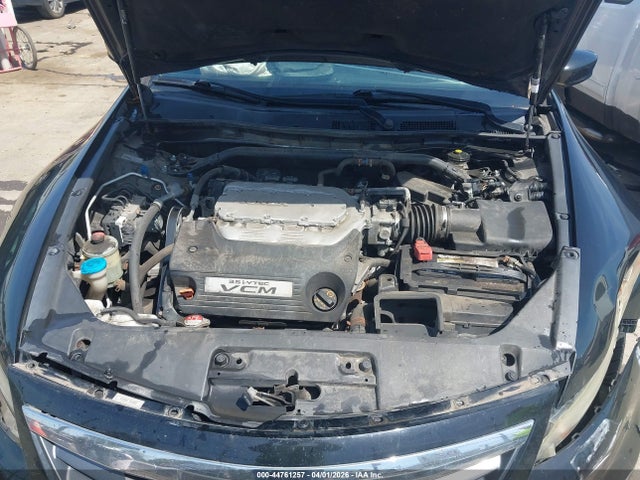 44761257 :رقم المزاد ، 1HGCS2B87CA010031 vin ، 2012 Honda Accord 3.5 Ex-l مزاد بيع