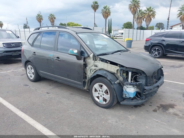 2009 Kia Rondo Lx მანქანა იყიდება აუქციონზე, vin: KNAFG528097226191, აუქციონის ნომერი: 44761278