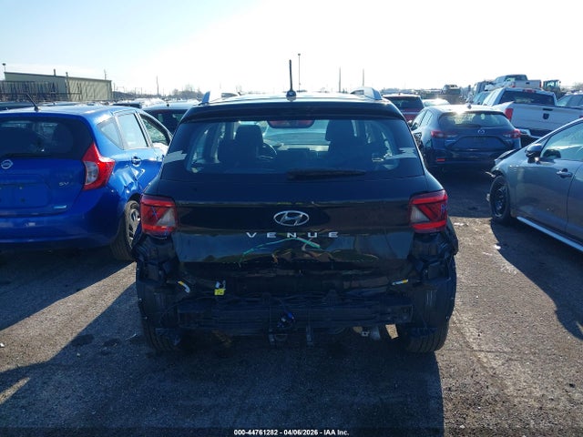 44761282 :رقم المزاد ، KMHRC8A36PU212390 vin ، 2023 Hyundai Venue Sel مزاد بيع