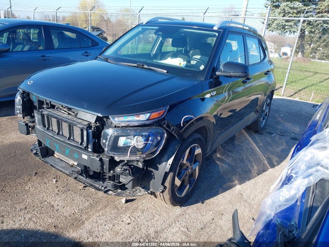 44761282 :رقم المزاد ، KMHRC8A36PU212390 vin ، 2023 Hyundai Venue Sel مزاد بيع