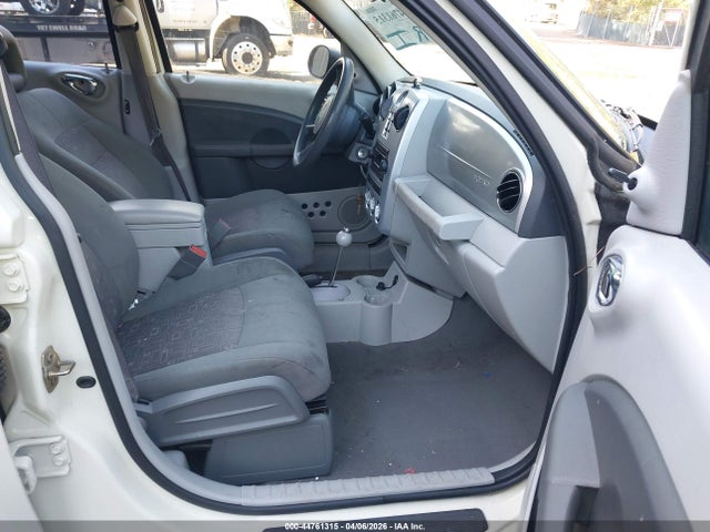2006 Chrysler Pt Cruiser მანქანა იყიდება აუქციონზე, vin: 3A4FY48BX6T266096, აუქციონის ნომერი: 44761315