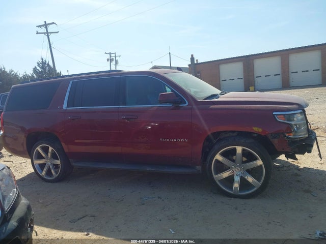 2016 Chevrolet Suburban Lt მანქანა იყიდება აუქციონზე, vin: 1GNSCHKC4GR253907, აუქციონის ნომერი: 44761329