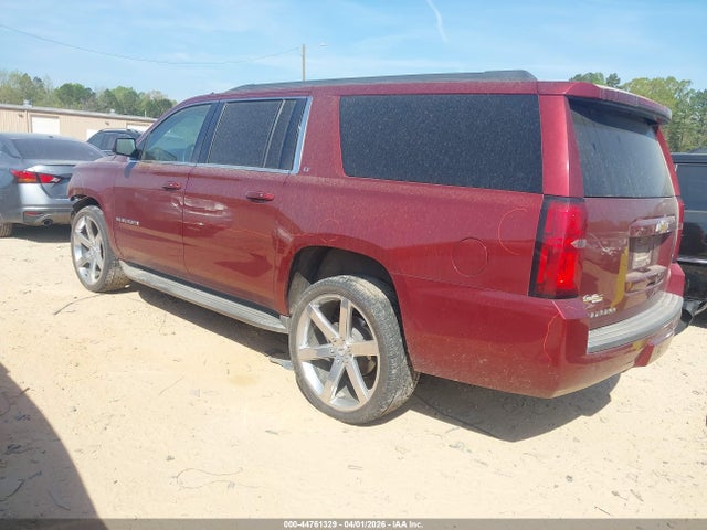 2016 Chevrolet Suburban Lt მანქანა იყიდება აუქციონზე, vin: 1GNSCHKC4GR253907, აუქციონის ნომერი: 44761329