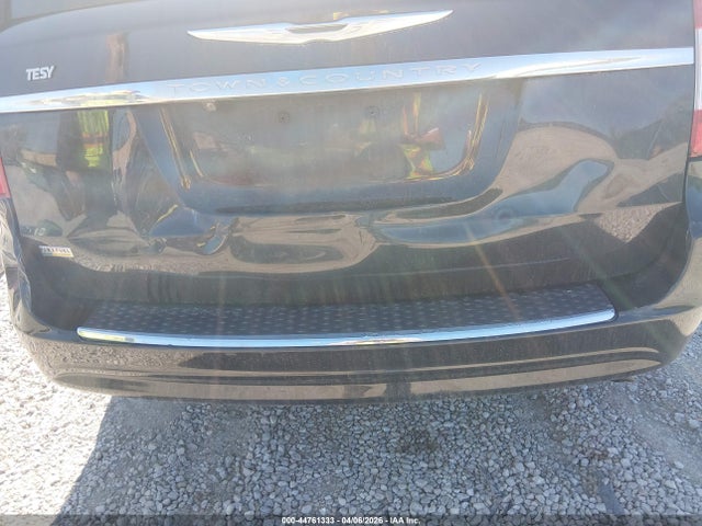 2013 Chrysler Town & Country Touring მანქანა იყიდება აუქციონზე, vin: 2C4RC1BGXDR584059, აუქციონის ნომერი: 44761333