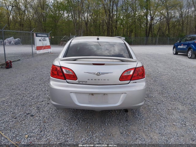 44761350 :رقم المزاد ، 1C3CC5FB6AN187876 vin ، 2010 Chrysler Sebring Limited مزاد بيع