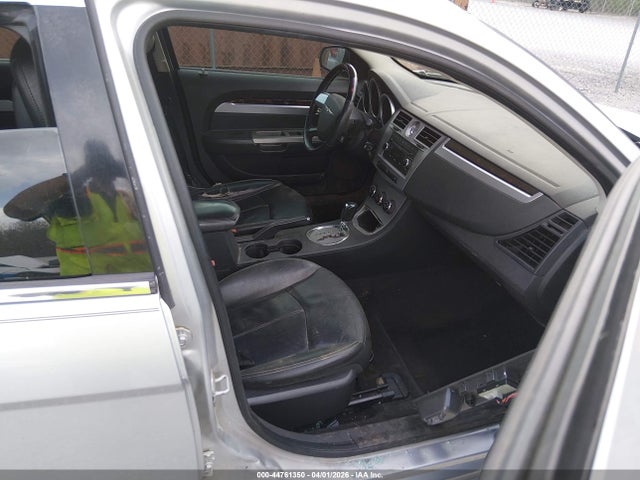 44761350 :رقم المزاد ، 1C3CC5FB6AN187876 vin ، 2010 Chrysler Sebring Limited مزاد بيع
