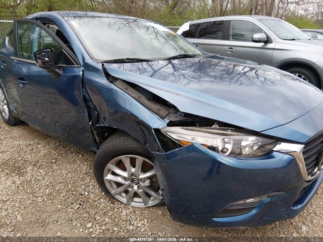 2018 Mazda Mazda3 Sport მანქანა იყიდება აუქციონზე, vin: 3MZBN1U73JM169013, აუქციონის ნომერი: 44761361