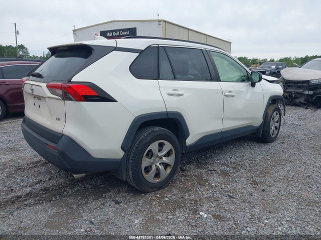 JTMH1RFV6MD072777 Toyota RAV4 LE