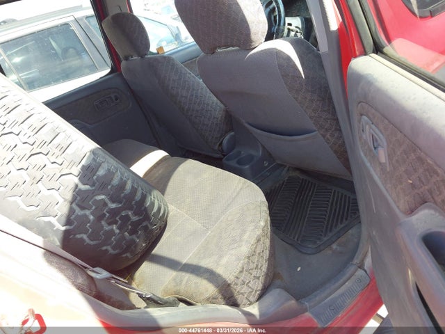 44761448 :رقم المزاد ، 5N1ED28T9YC549738 vin ، 2000 Nissan Xterra Xe/se مزاد بيع