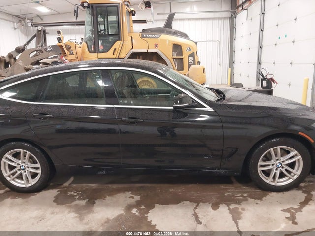 WBA8Z9C33HG453581 BMW 330i Gran Turismo Xdrive