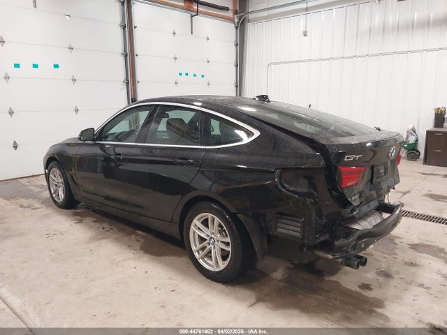 WBA8Z9C33HG453581 BMW 330i Gran Turismo Xdrive