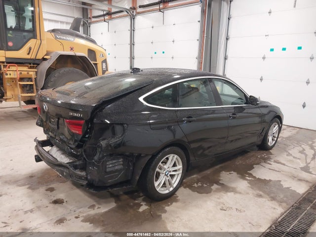 WBA8Z9C33HG453581 BMW 330i Gran Turismo Xdrive