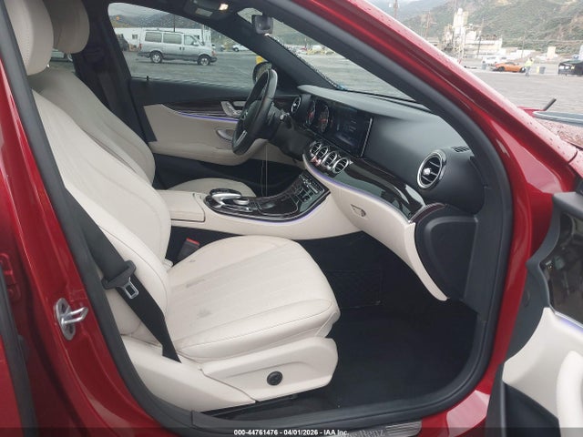 Продаж на аукціоні авто 2019 Mercedes-benz E 300, vin: WDDZF4JB2KA608070, номер лоту: 44761476