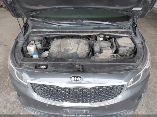 2017 Kia Sedona Ex მანქანა იყიდება აუქციონზე, vin: KNDMC5C15H6257898, აუქციონის ნომერი: 44761477
