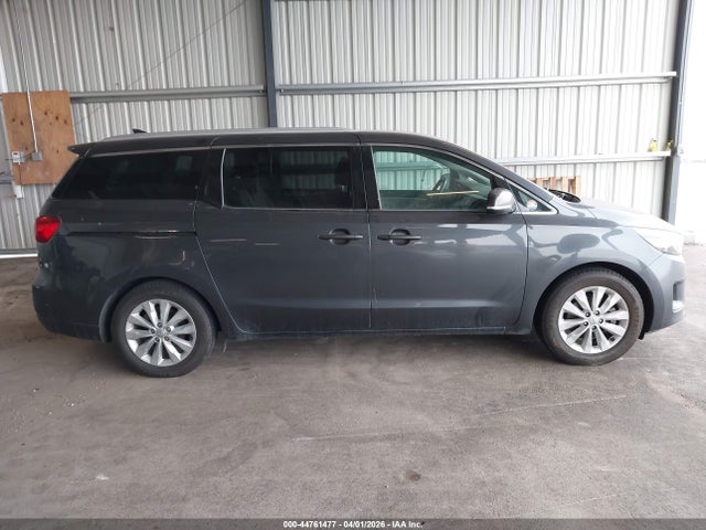 2017 Kia Sedona Ex მანქანა იყიდება აუქციონზე, vin: KNDMC5C15H6257898, აუქციონის ნომერი: 44761477