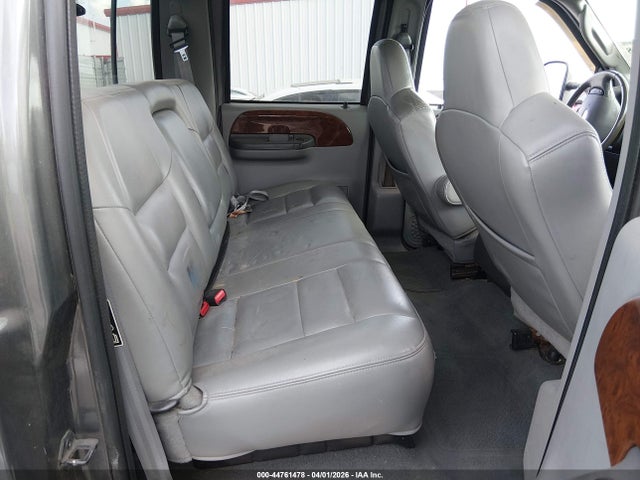 2003 Ford F-250 Lariat/xl/xlt მანქანა იყიდება აუქციონზე, vin: 1FTNW21P93ED61665, აუქციონის ნომერი: 44761478