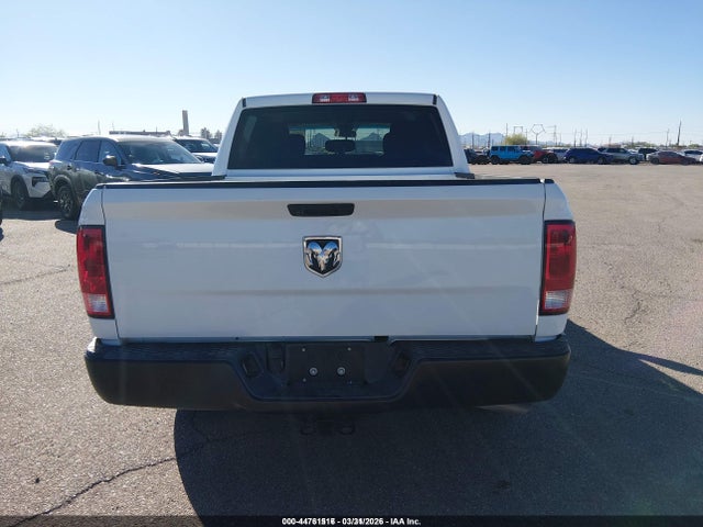 3C6RR6KG6LG269749 RAM 1500 Classic Tradesman 4x2 5&#039;7 Box