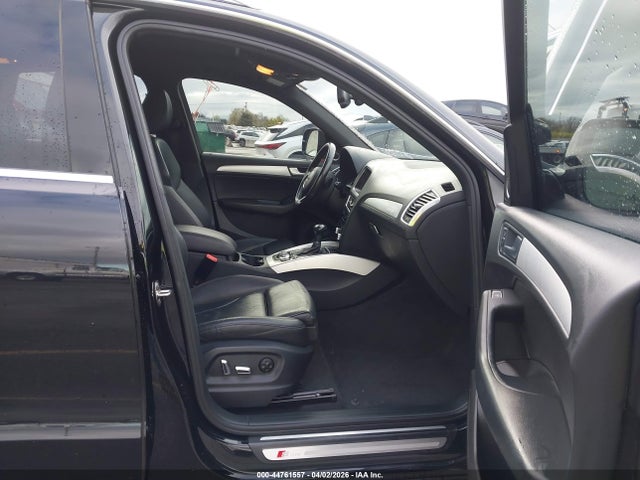 WA1M2AFPXHA051687 Audi Q5 2.0t Premium
