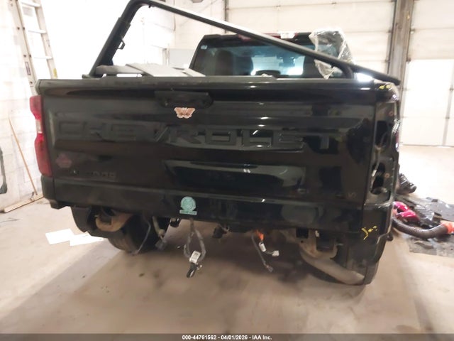 Продажа на аукционе авто 2023 Chevrolet Silverado 1500 4wd  Standard Bed Custom, vin: 3GCPDBEK1PG168518, номер лота: 44761562