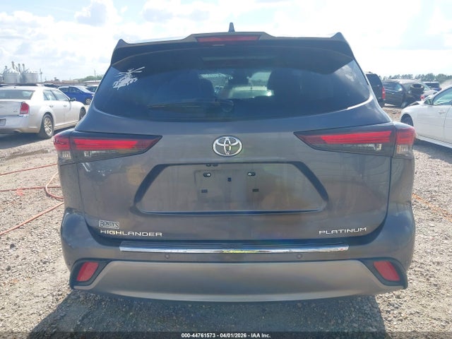Aukcja sprzedaży 2024 Toyota Highlander Platinum, vin: 5TDKDRAH0RS542263, numer aukcji: 44761573