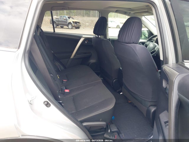 Toyota Rav4 Xle 2015 JTMRFREV1FD129476 Image 8