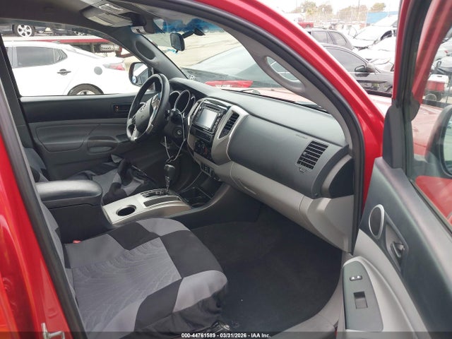 Toyota Tacoma Prerunner V6 2014 3TMJU4GN8EM156745 Image 5