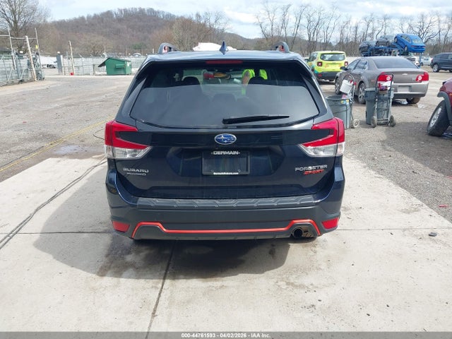2022 Subaru Forester Sport მანქანა იყიდება აუქციონზე, vin: JF2SKAGC2NH469142, აუქციონის ნომერი: 44761593