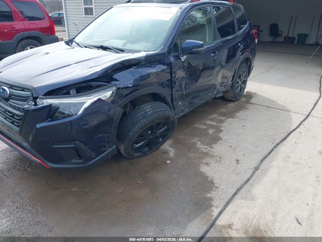 2022 Subaru Forester Sport მანქანა იყიდება აუქციონზე, vin: JF2SKAGC2NH469142, აუქციონის ნომერი: 44761593
