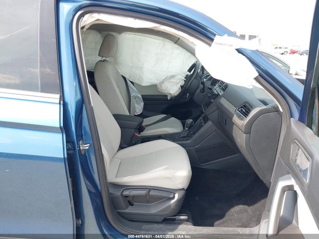 44761631 :رقم المزاد ، 3VV3B7AX4KM192603 vin ، 2019 Volkswagen Tiguan 2.0t Se/2.0t Sel/2.0t Sel R-line/2.0t Sel R-line Black مزاد بيع