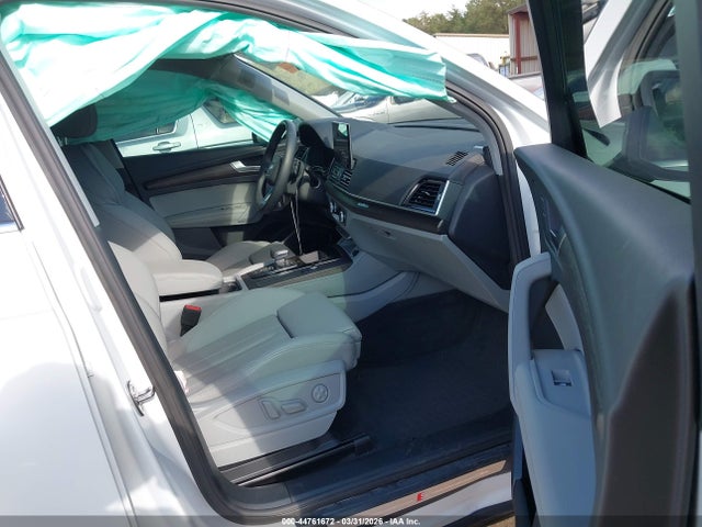 44761672 :رقم المزاد ، WA1EAAFYXS2013037 vin ، 2025 Audi Q5 Premium Plus 45 Tfsi S Line Quattro S Tronic مزاد بيع