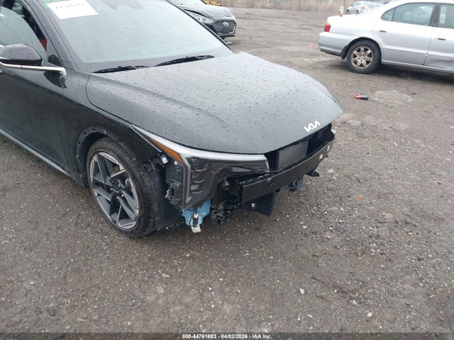 44761683 :رقم المزاد ، 3KPFW4DE3SE242328 vin ، 2025 Kia K4 Gt-line مزاد بيع