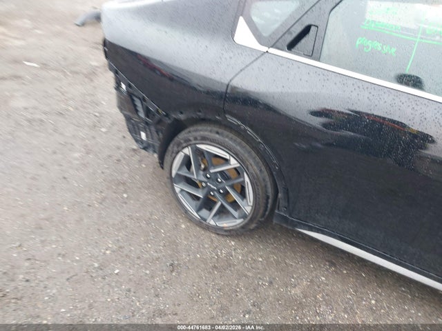 44761683 :رقم المزاد ، 3KPFW4DE3SE242328 vin ، 2025 Kia K4 Gt-line مزاد بيع
