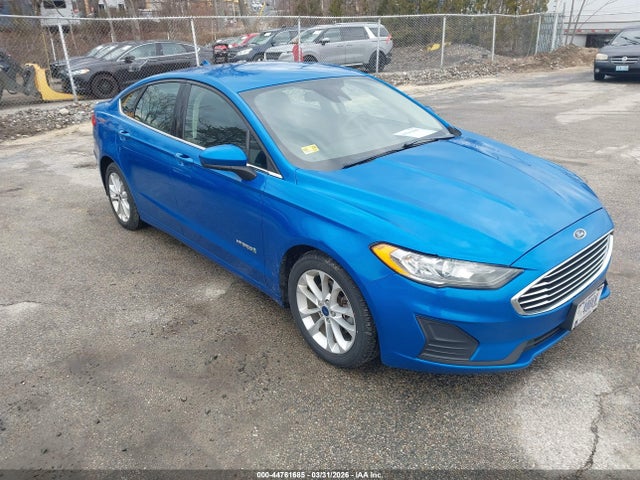 2019 FORD FUSION HYBRID 3FA6P0LU2KR258131