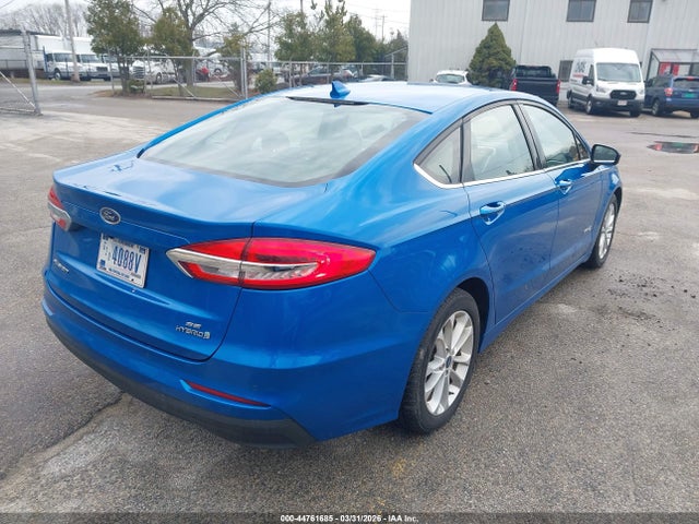 2019 FORD FUSION HYBRID 3FA6P0LU2KR258131 Photo 3