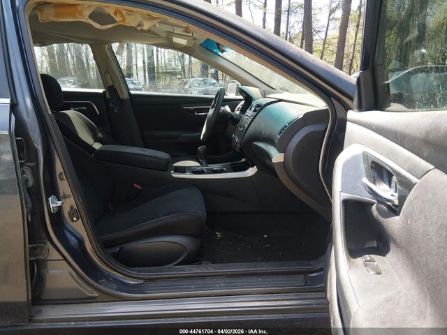 2013 Nissan Altima 2.5 S მანქანა იყიდება აუქციონზე, vin: 1N4AL3AP5DN557543, აუქციონის ნომერი: 44761704