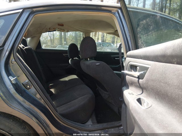2013 Nissan Altima 2.5 S მანქანა იყიდება აუქციონზე, vin: 1N4AL3AP5DN557543, აუქციონის ნომერი: 44761704