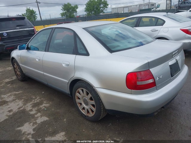 2001 AUDI A4 WAUDC68D81A058577 Photo 2