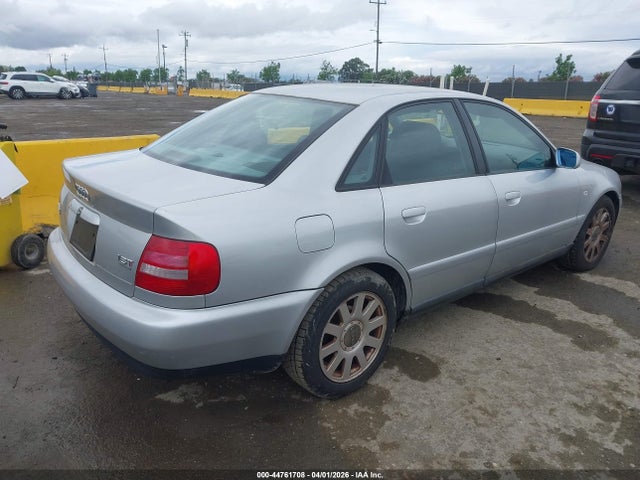 2001 AUDI A4 WAUDC68D81A058577 Photo 3