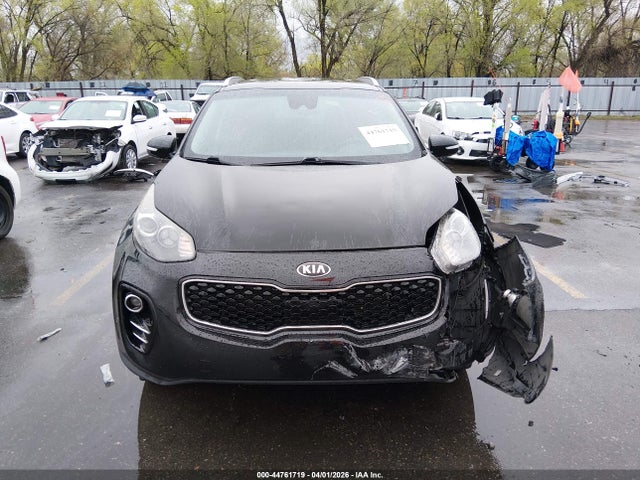 2018 Kia Sportage Lx მანქანა იყიდება აუქციონზე, vin: KNDPMCAC7J7438231, აუქციონის ნომერი: 44761719