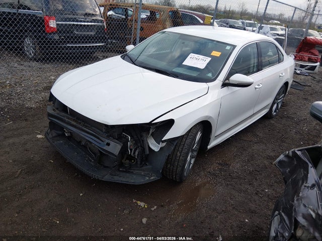 2016 Volkswagen Passat 1.8t R-line/1.8t S მანქანა იყიდება აუქციონზე, vin: 1VWAT7A39GC069904, აუქციონის ნომერი: 44761751