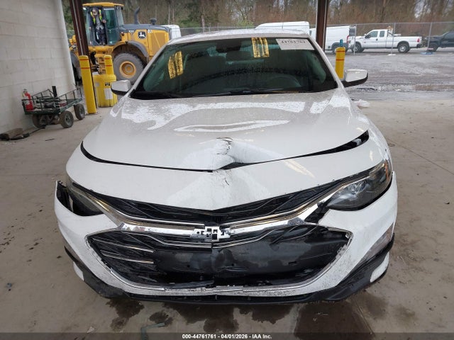 1G1ZD5STXRF215680 Chevrolet Malibu Fwd 1lt