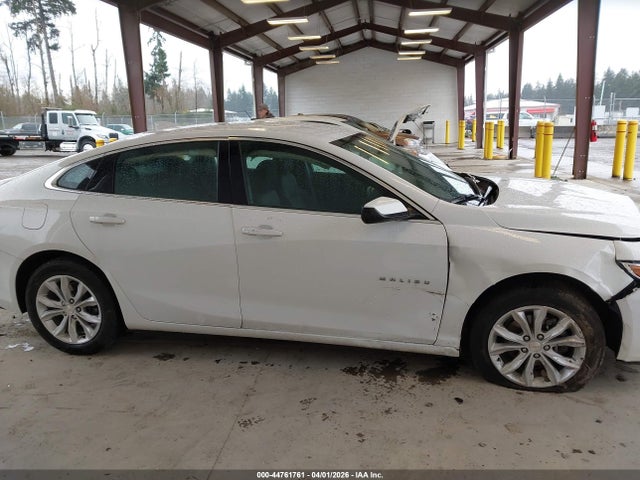 1G1ZD5STXRF215680 Chevrolet Malibu Fwd 1lt