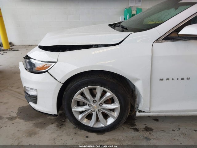 1G1ZD5STXRF215680 Chevrolet Malibu Fwd 1lt
