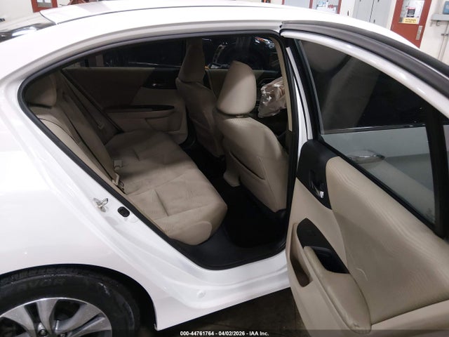 1HGCR2F33FA053621 Honda ACCORD LX