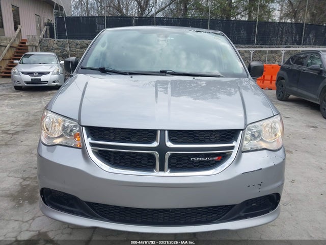 44761792 :رقم المزاد ، 2C4RDGBG0LR231490 vin ، 2020 Dodge Grand Caravan Se مزاد بيع